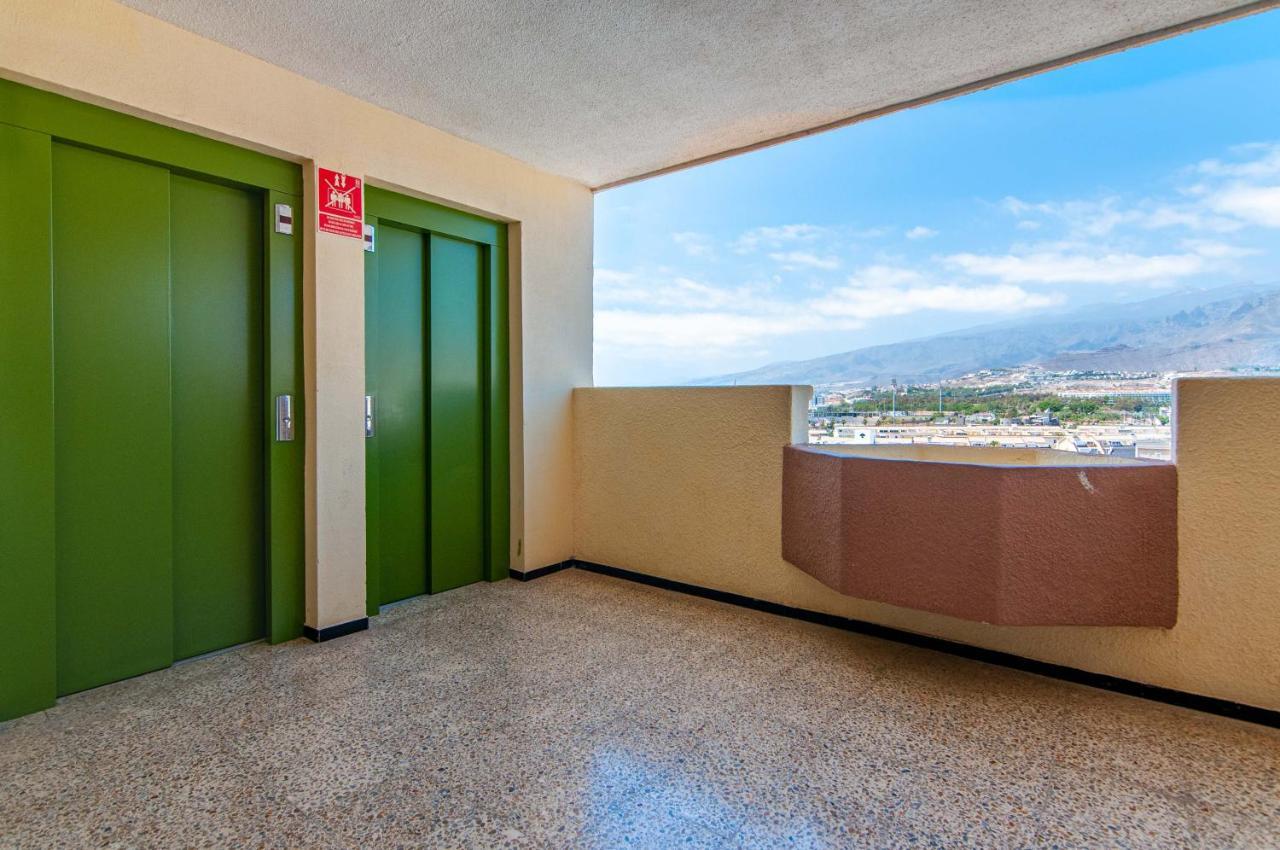 Torres Del Sol Beach Front Apartment Ph06 Los Cristianos  Dış mekan fotoğraf